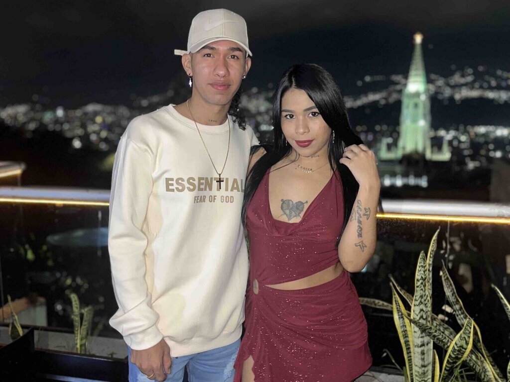 Webcam Nude with MollyDamiam