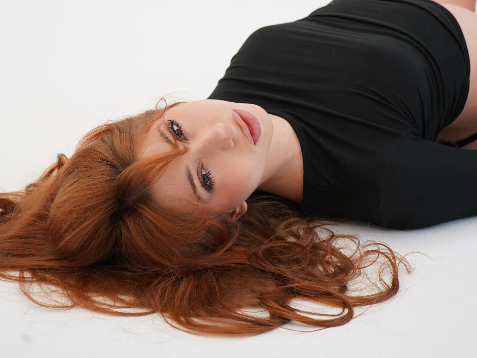 Webcam Nude with MiaDuffer